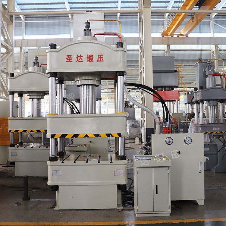 200噸三梁四柱液壓機 200噸三梁四柱液壓機