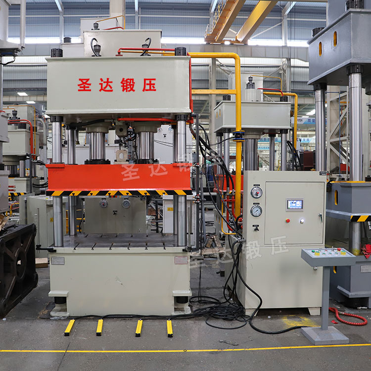 200噸三梁四柱液壓機 200噸三梁四柱液壓機